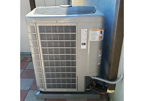AC system installation at an Irvine residence